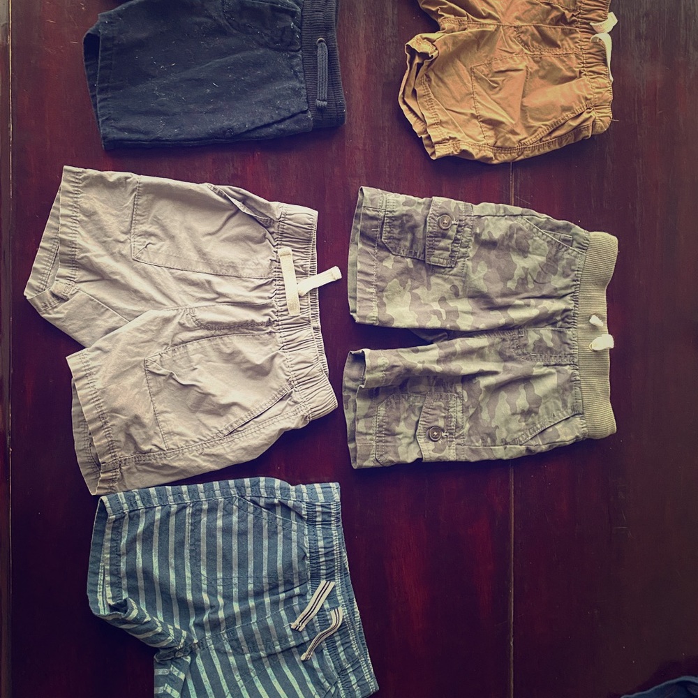 Bundle baby boy shorts 5 pairs 18/24 months💙☀️💙